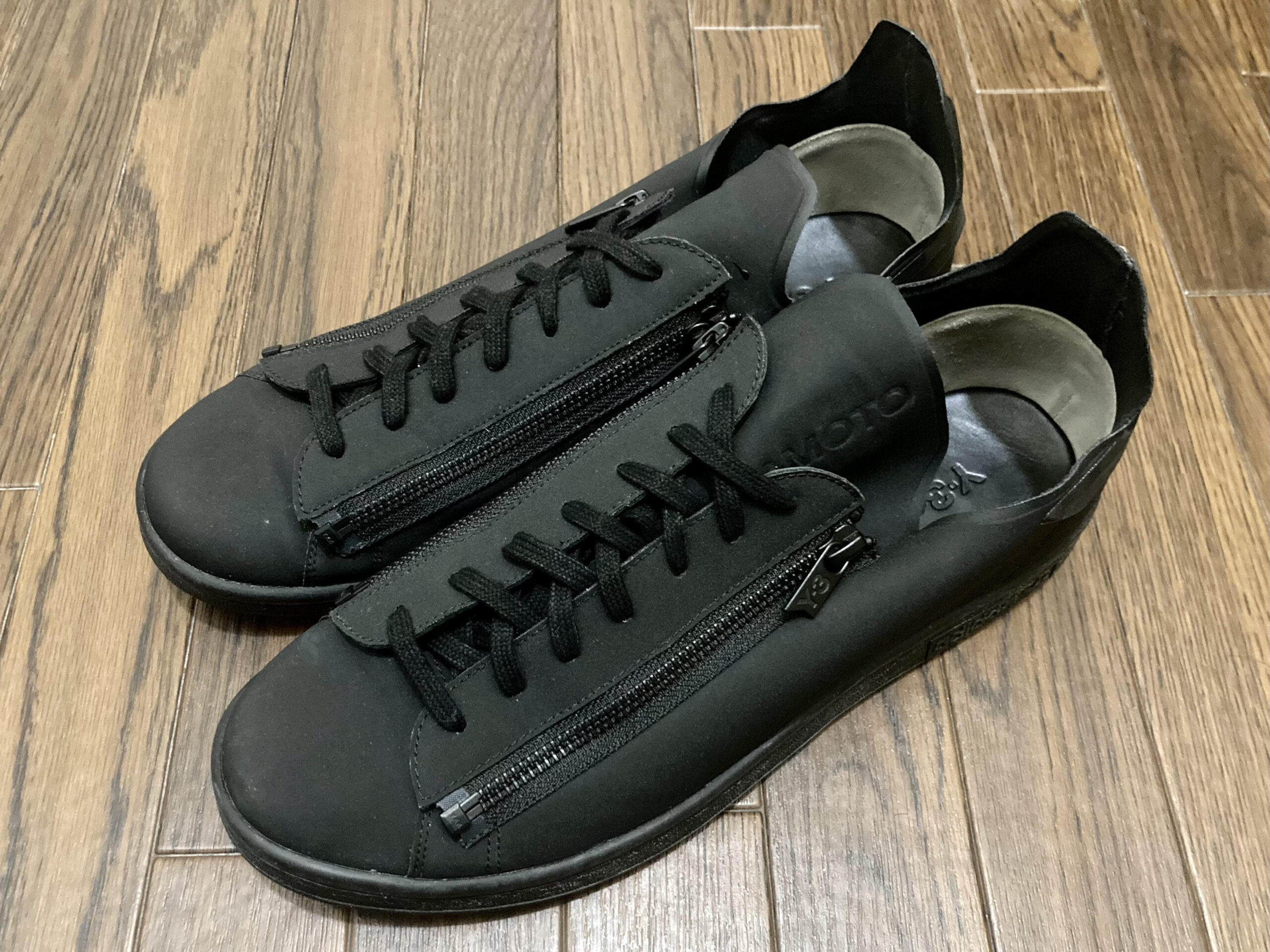 人とは違うスタンスミスが欲しい人はこれでしょ！Y-3 STAN ZIP